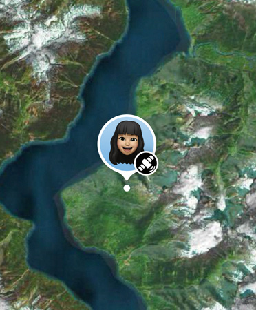 Fonctionnalité Localiser via satellite en cours d’utilisation affichant la position d’une personne sur une montagne